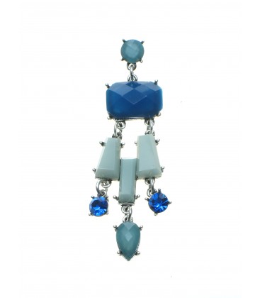 Oorbellen in zilverkleurige setting met blauwe facet stenen en kralen