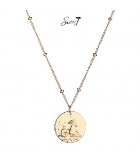 Goudkleurige ketting met ronde bedel met sterrenbeeld steenbok