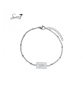 Zilverkleurige armband met bolletjes en rechthoekige bedel