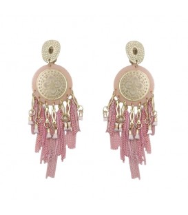 Mooie roze oorclips met strengen en kralen