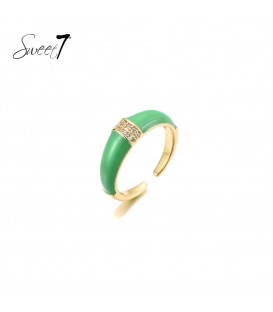 trendy groene ring met strass steentjes