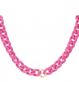 roze schakel halsketting met een goudkleurig ringetje
