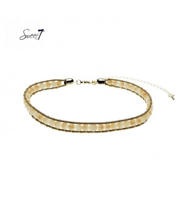 Naturelkleurige choker ketting met kleine kraaltjes