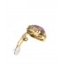 Licht roze strass steen oorclips in goudkleurige zetting