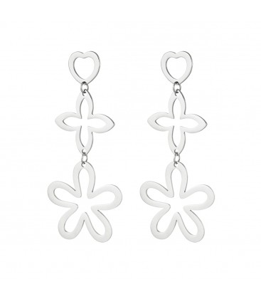 Zilverkleurige oorhangers met drie bedels in de vorm van een hart en bloemen
