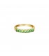 Goudkleurige ring met groene steentjes (18)