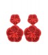 Rode glas kralen oorhangers in de vorm van 2 bloemen