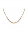 Goudkleurige schakel halsketting met roze natuur stenen kralen