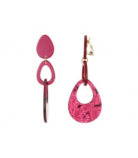 Paarse oorclips met 2 ovale hangers waar van 1 hanger is bedrukt
