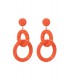 Oranje oorhangers met glas kralen en dubbele ringen