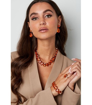 Gekleurde korte hals ketting met glas steentjes