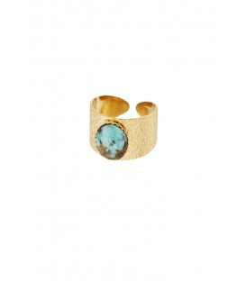 Elegante Goudkleurige Sierlijke Ring met Groene Steen in het Midden - Voor een Opvallende Look!