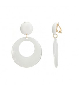 Witte oorclips met een ronde hars hanger