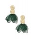 Goudkleurige bloemen oorhangers met groene stof