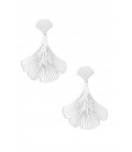 Elegante zilverkleurige oorhangers met een groot blad