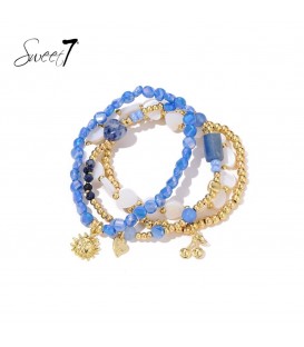 Blauw gekleurde armband met bedels