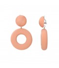 Roze oorclips gemaakt van hars
