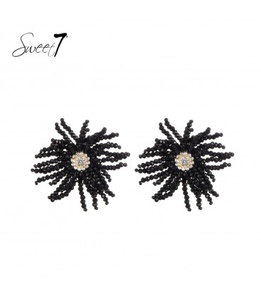 Zwarte oorhangers met strass steentjes en kralen