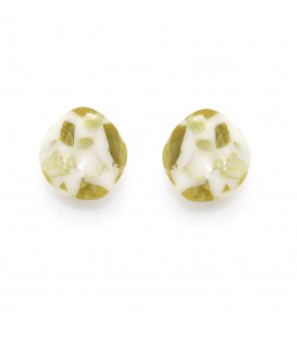 Oorclips met wit, groene marmerlook in druppelvorm