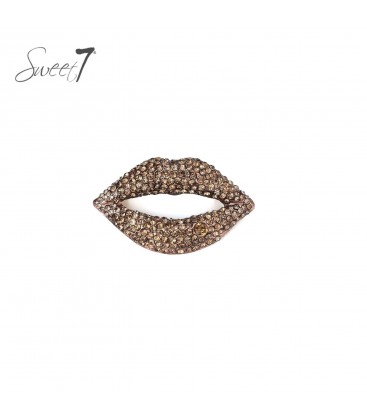 Broche in de vorm van glinsterende bruine lippen
