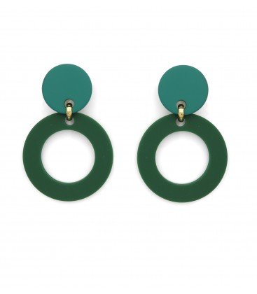 Groene oorclips met ronde open vorm als hanger