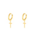 Goudkleurige oorbellen met als hanger een kruis