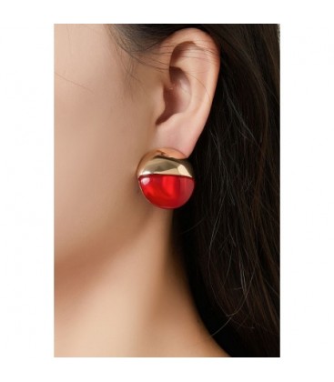 Oorclips met goudkleurige bovenkant en groene kleur onder