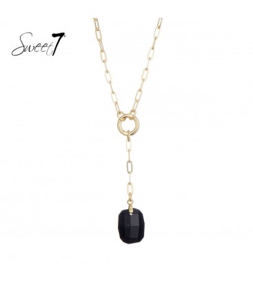 Halsketting goudkleurig met zwarte facetsteen als hanger