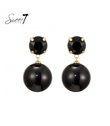 Oorbellen zwart met een ronde bol en een glas steentje