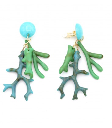 Oorclips met koraalvorm in turquoise en groen