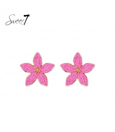 Oorbellen met roze bloem en goudkleurige rand