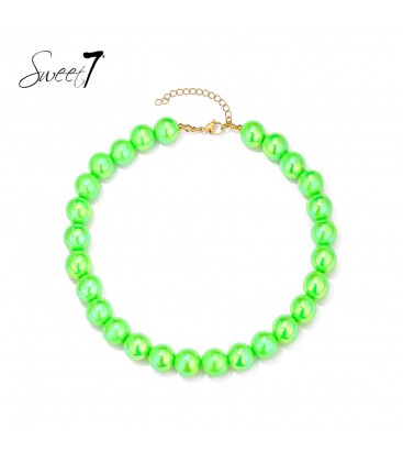 Halsketting in opvallend groen design