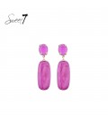 Oorbellen met roze steentje en langwerpige hanger