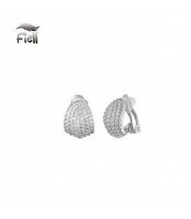 Zilverkleurige oorclips gevuld met strass steentjes